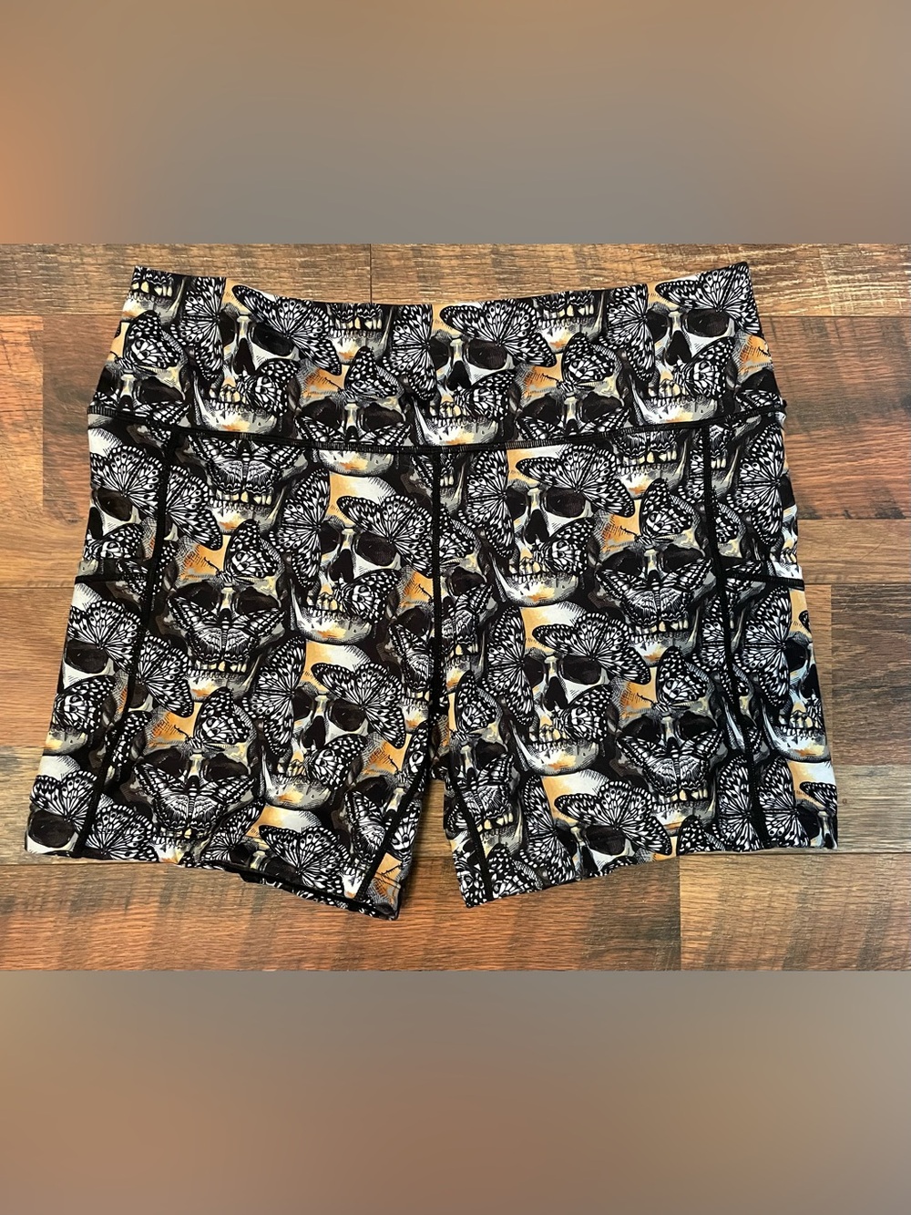 CVG (Constantly Varied Gear) Skull & Butterfly Print Shorts - Size XX-Large